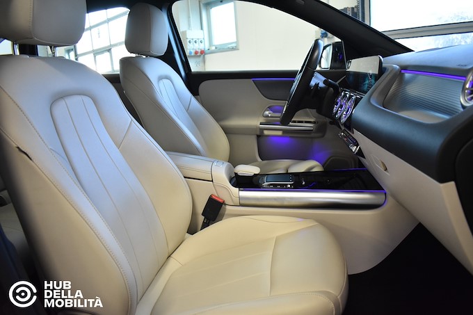 MERCEDES-BENZ GLA 180 d Automatic Sport Plus